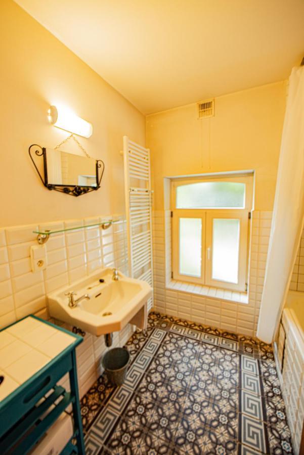 Holiday Home Les Plachettes Flobecq Ngoại thất bức ảnh