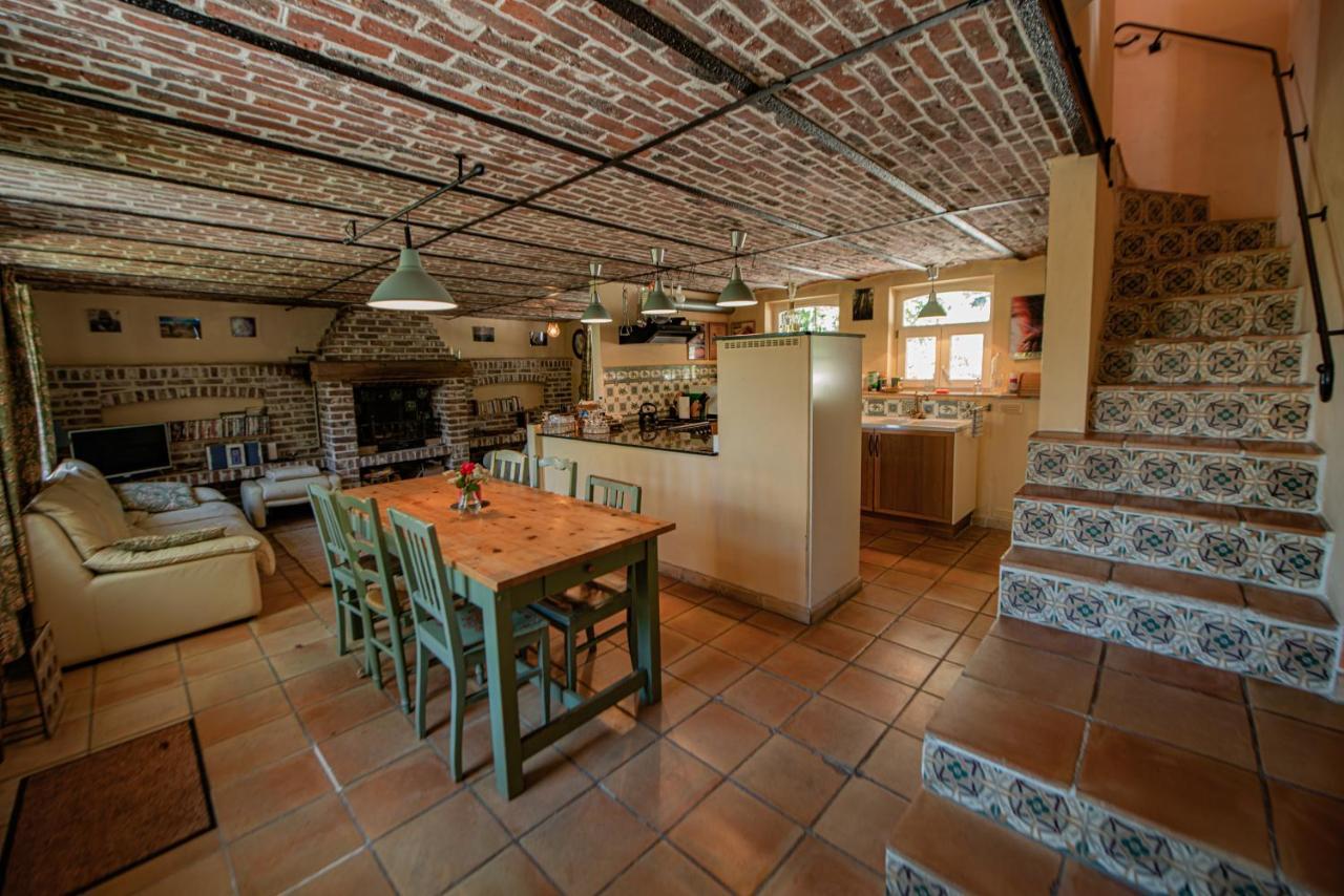 Holiday Home Les Plachettes Flobecq Ngoại thất bức ảnh