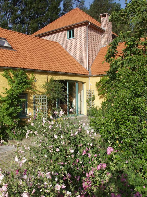 Holiday Home Les Plachettes Flobecq Phòng bức ảnh